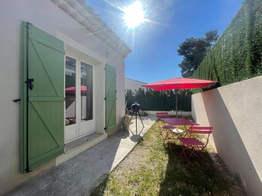 Logement Cosy Cuisine / Terrasse / Bbq Ollioules Exterior foto